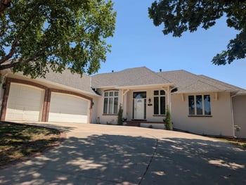 8253 E Oxford Ct, Wichita, KS 67226