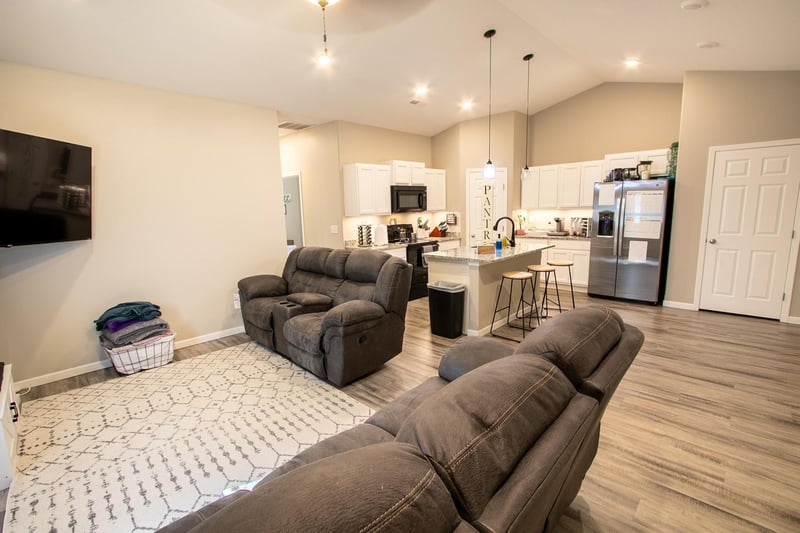 429-431 Harvest Rd, Hesston, KS 67062