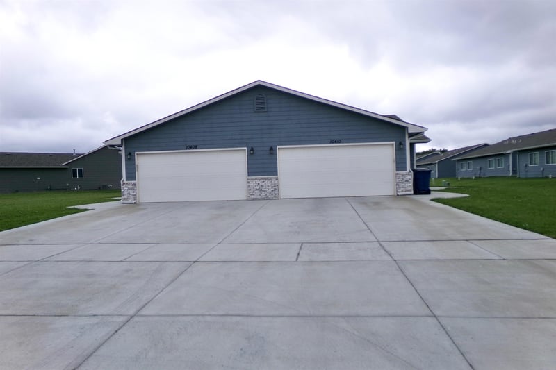 106013-10615 Conifer St, Wichita, KS 67207