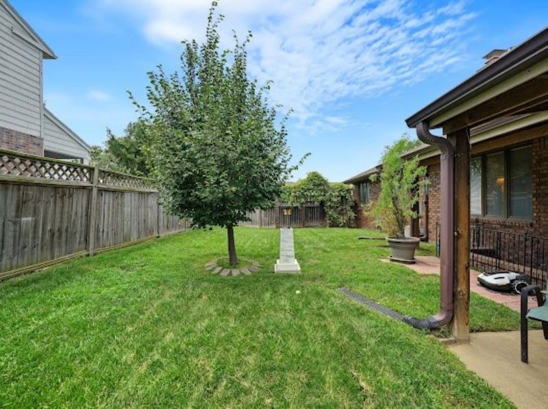 2530 Argonne Dr, Salina, KS 67401