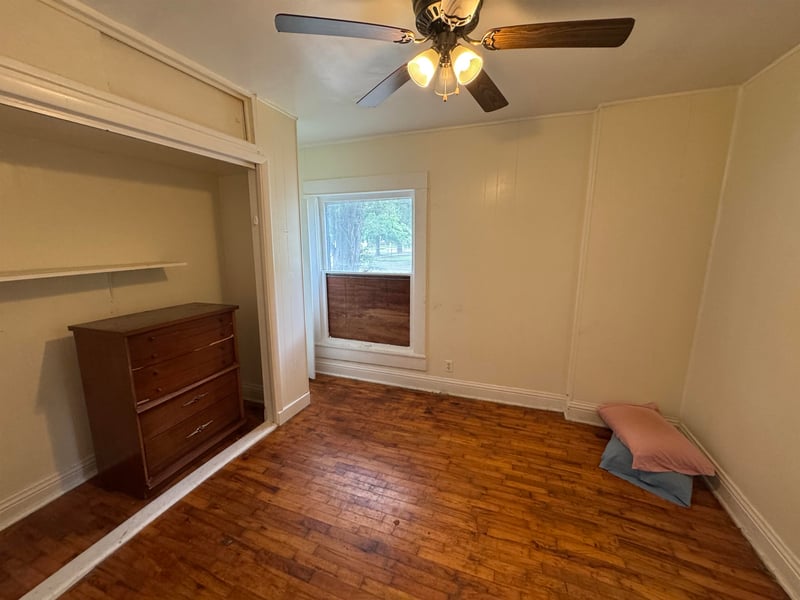 120 7th , Winfield, KS 67156