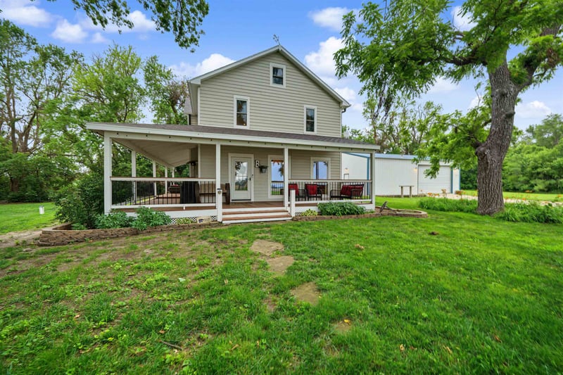 23 90th Rd, Tescott, KS 67464
