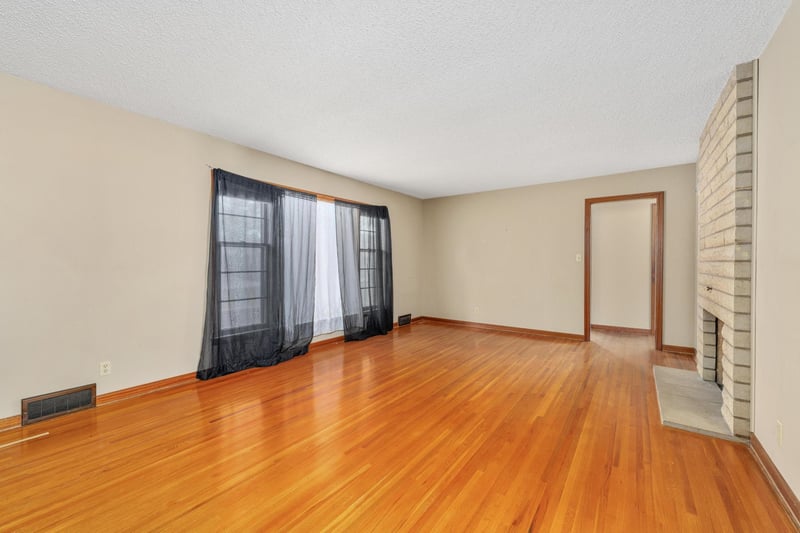 1631 N Clarence Ave, Wichita, KS 67203