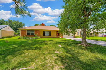 1631 N Clarence Ave, Wichita, KS 67203