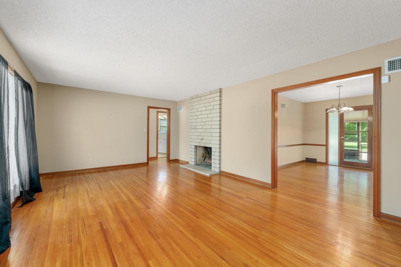 1631 N Clarence Ave, Wichita, KS 67203