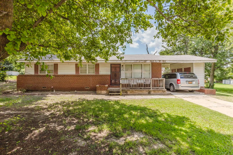 2613 Fairmount , Wichita, KS 67220