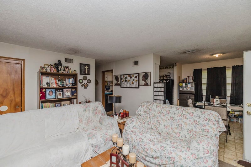 2613 Fairmount , Wichita, KS 67220
