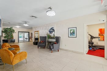 1401 W River Blvd #2D, Wichita, KS 67203