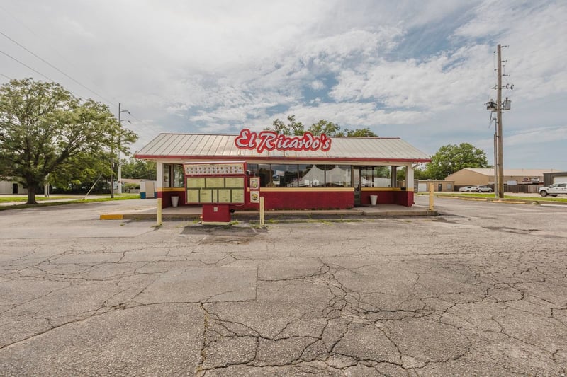 503 N West St, Wichita, KS 67203