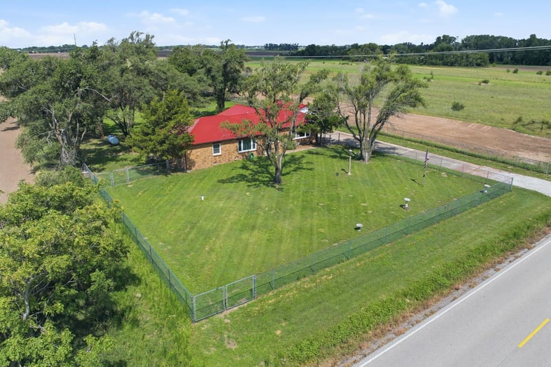 5855 Tyler Rd, Maize, KS 67101