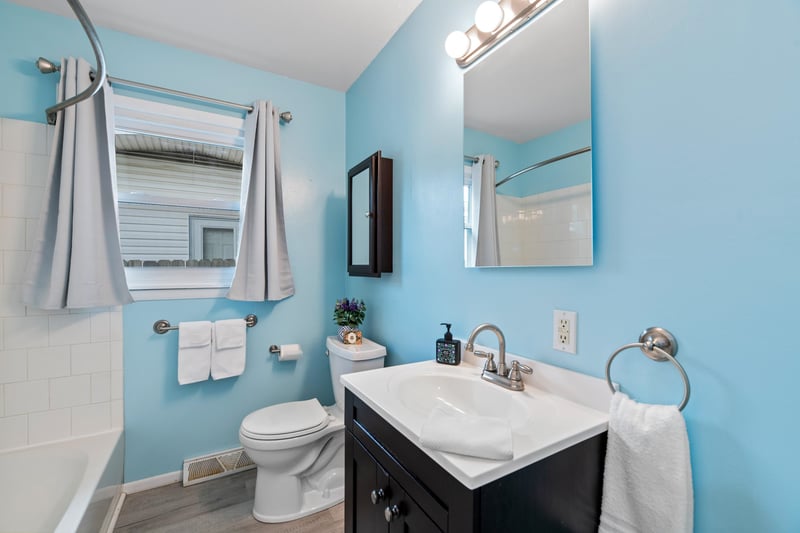 8138 E Levitt Dr, Wichita, KS 67207