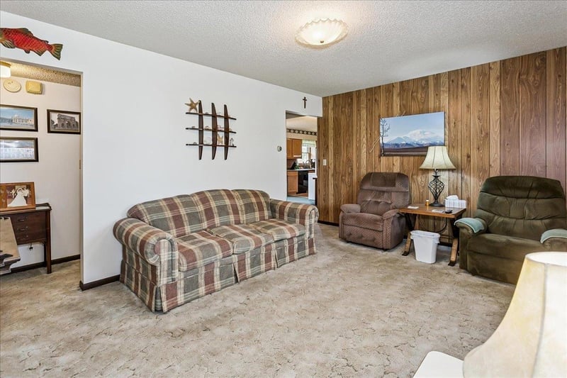 1709 5th Ave, El Dorado, KS 67042