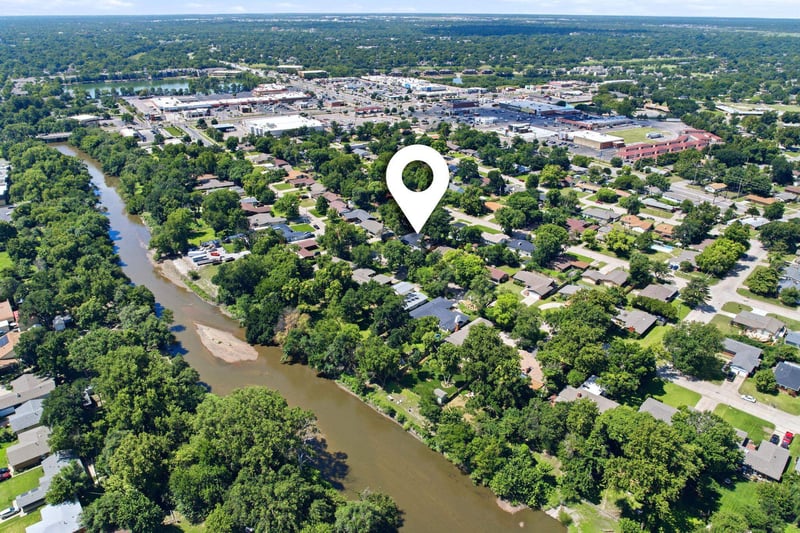2463 N Coolidge Ave, Wichita, KS 67204