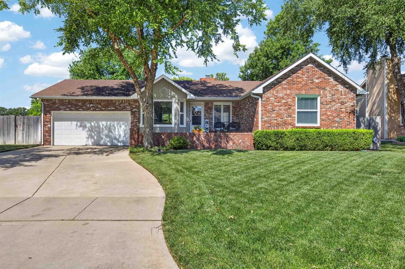 503 Pine Grv, Wichita, KS 67212