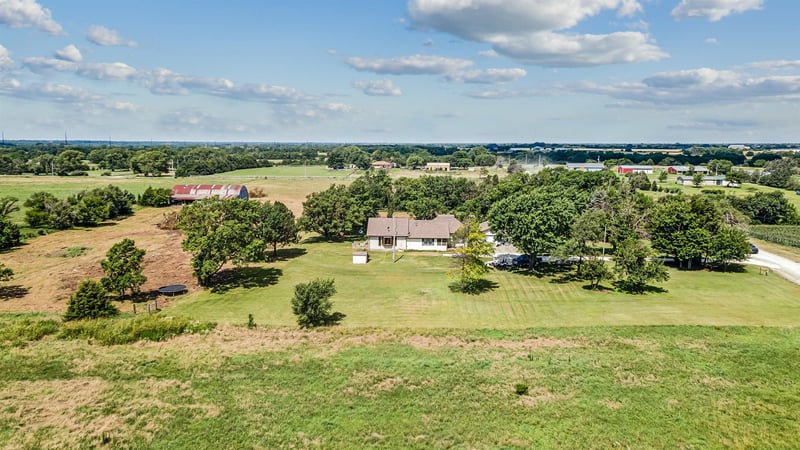 11857 160th St, Rose Hill, KS 67133