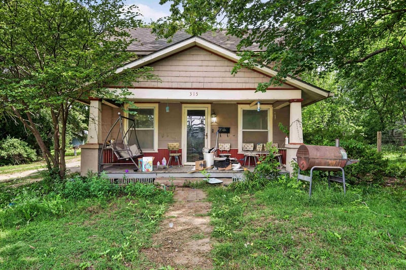 315 E Division, Peabody, KS 66866
