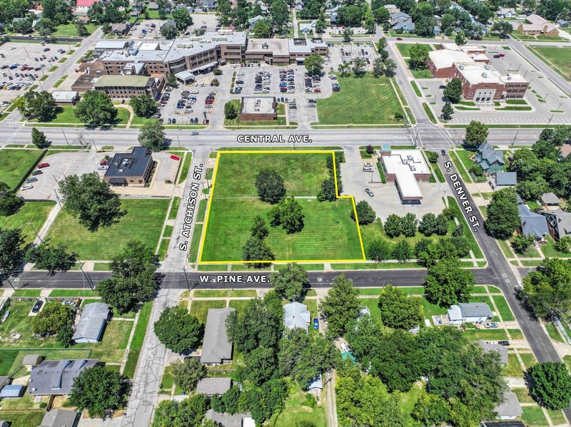 635 Central Ave, El Dorado, KS 67042