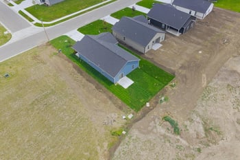 1558 Emerald Valley Dr, Mulvane, KS 67110