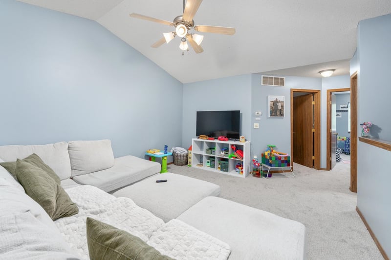 3811 Pepper Ridge St, Wichita, KS 67205