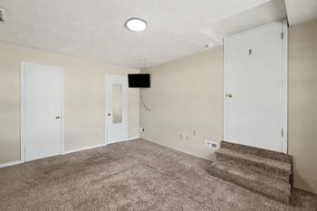 2232 S Estelle, Wichita, KS 67211