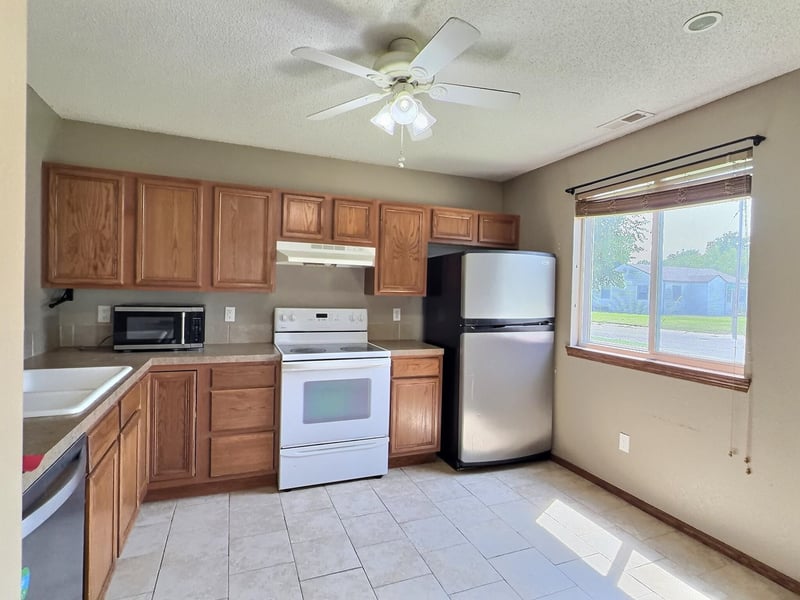 258 Lamar , Haysville, KS 67060