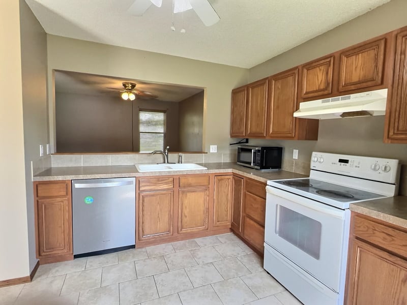 258 Lamar , Haysville, KS 67060
