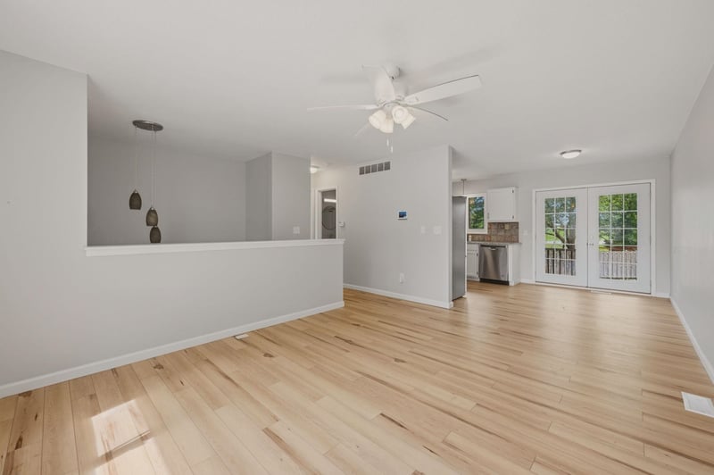 4523 Washington Ct, Wichita, KS 67216