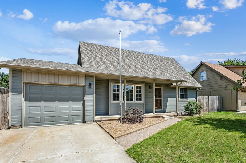 174 Ranger St, Haysville, KS 67060