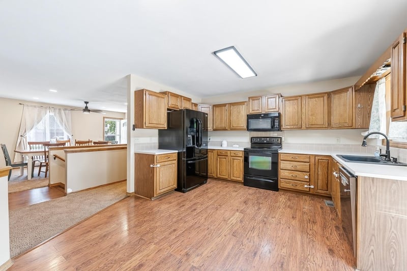1621 Judith St, Wichita, KS 67212