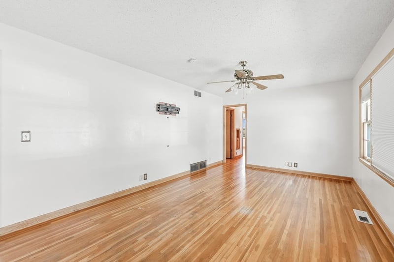3046 Hiram , Wichita, KS 67217