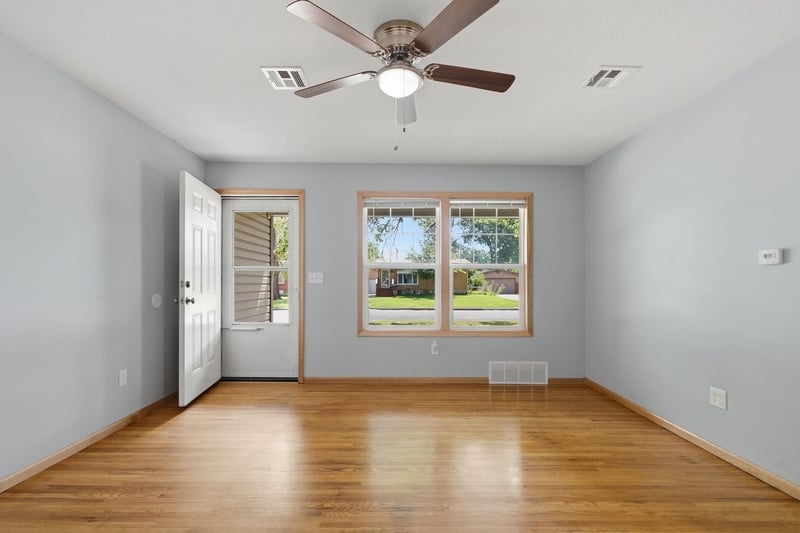 2113 Glenn , Wichita, KS 67213