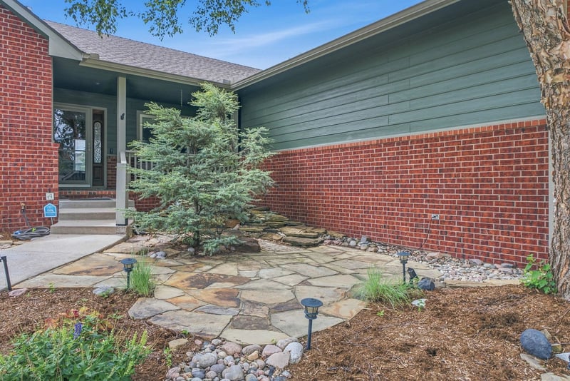 1301 Rushwood Dr, Derby, KS 67037-3461