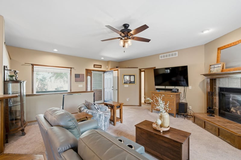 1301 Rushwood Dr, Derby, KS 67037-3461