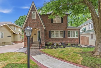 426 S Belmont St, Wichita, KS 67218