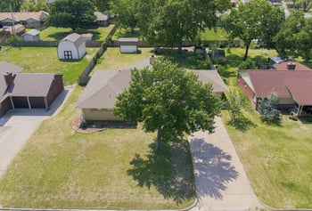 1633 N Charles St, Wichita, KS 67203