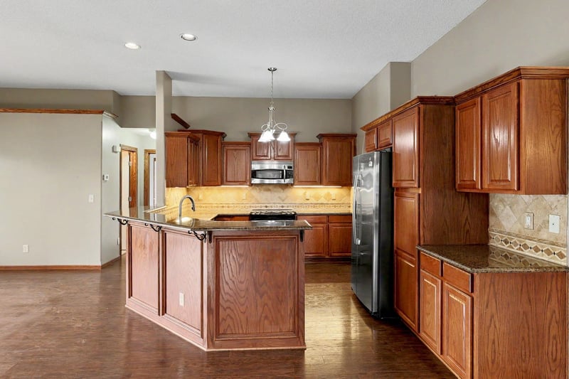 3317 North Shore Ct, Wichita, KS 67205