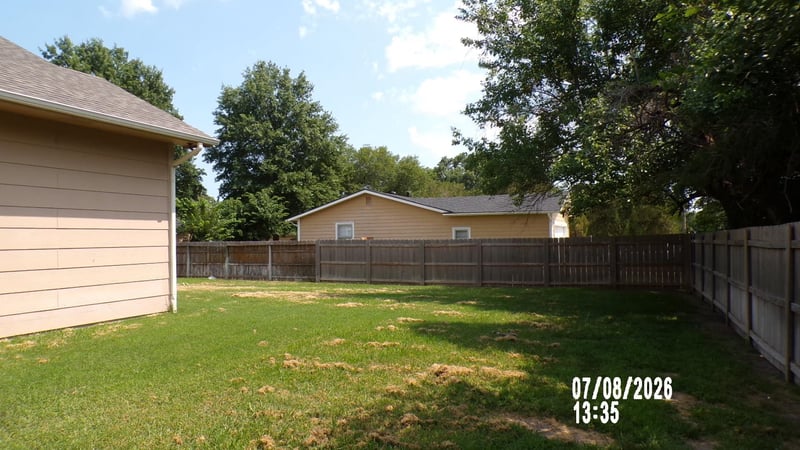 1850 Lark Ct, Wichita, KS 67209-4402
