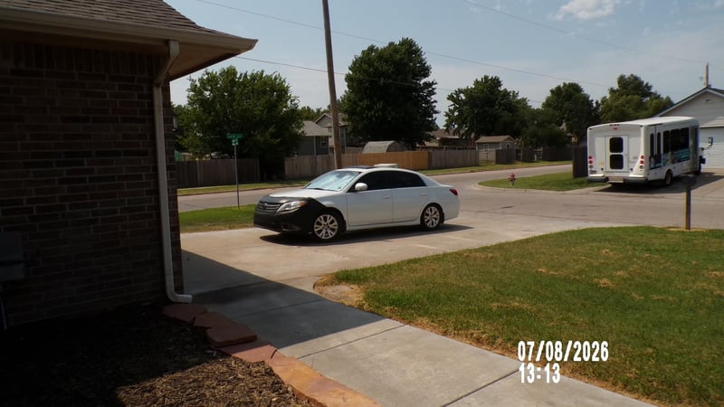 1850 Lark Ct, Wichita, KS 67209-4402