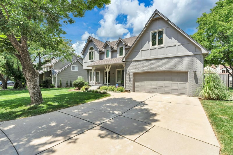912 N Gatewood, Wichita, KS 67206