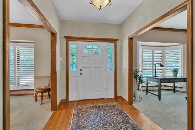 912 N Gatewood, Wichita, KS 67206