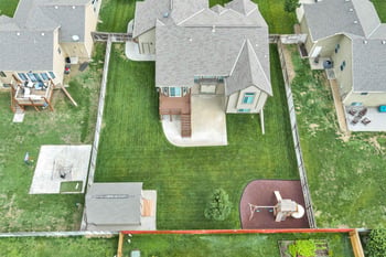 3225 S Bluelake Ct, Wichita, KS 67215-1022