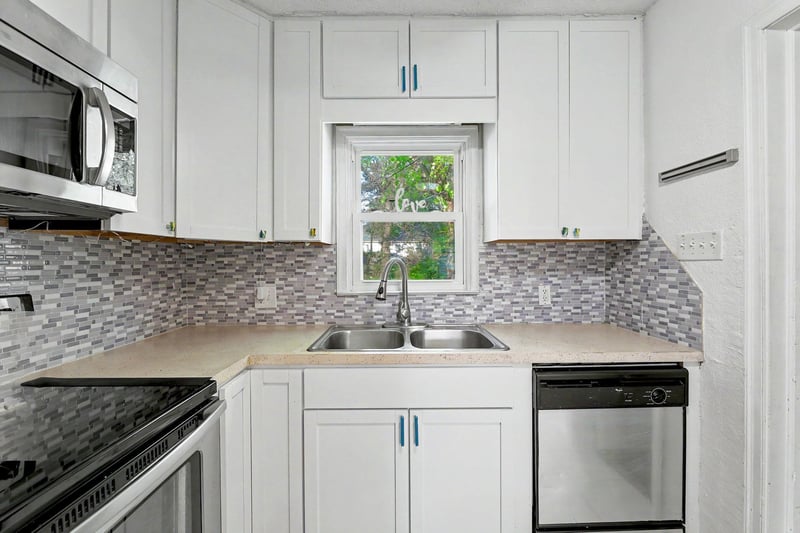 225 Glendale , Wichita, KS 67218