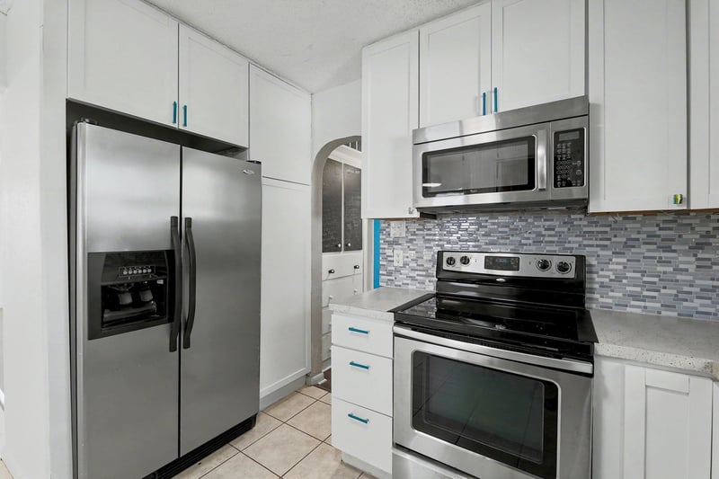 225 Glendale , Wichita, KS 67218