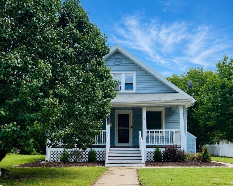 310 Lincoln St, Marion, KS 66861