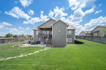 13905 E Ayesbury St, Wichita, KS 67228