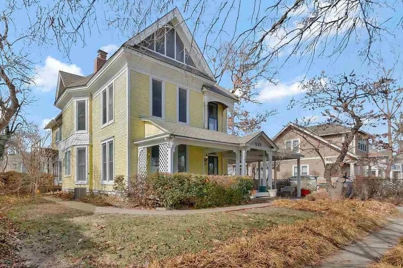 1121 Bitting Ave, Wichita, KS 67203-3524