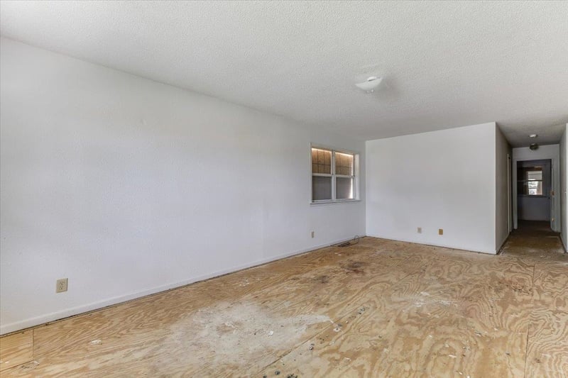 7025 Frazier , Wichita, KS 67212