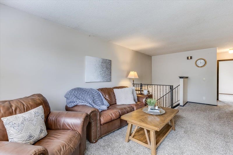 2513 Savannah Ave, Wichita, KS 67217