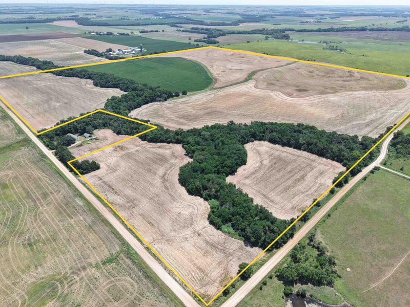 00000 Hobbs Creek Rd, Gypsum, KS 67448