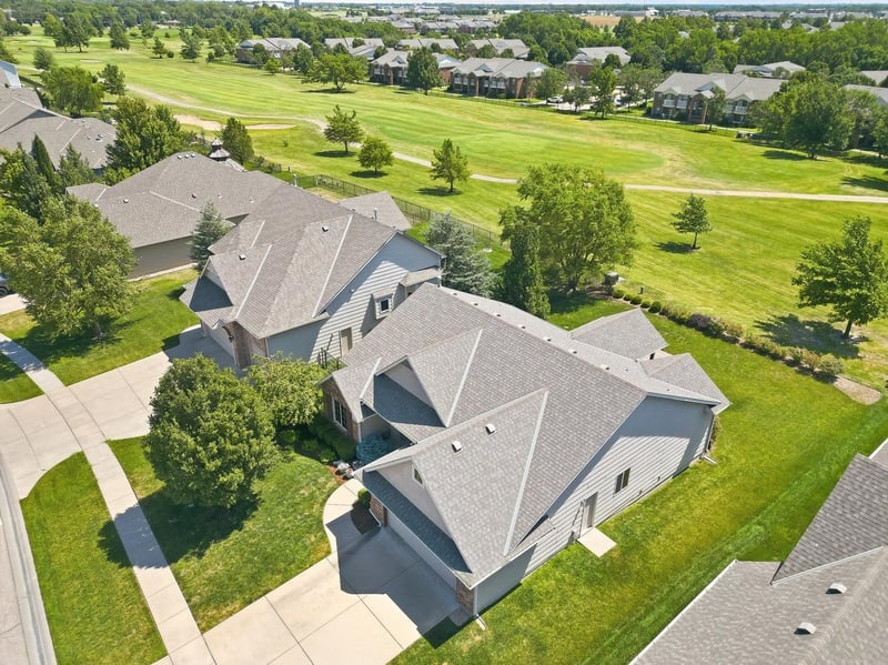 2312 N Sawgrass Cir, Derby, KS 67037